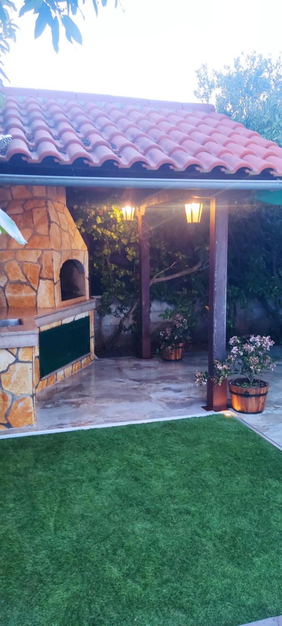 סרימה Apartman Karla Mara Ana Ivan & Jo מראה חיצוני תמונה