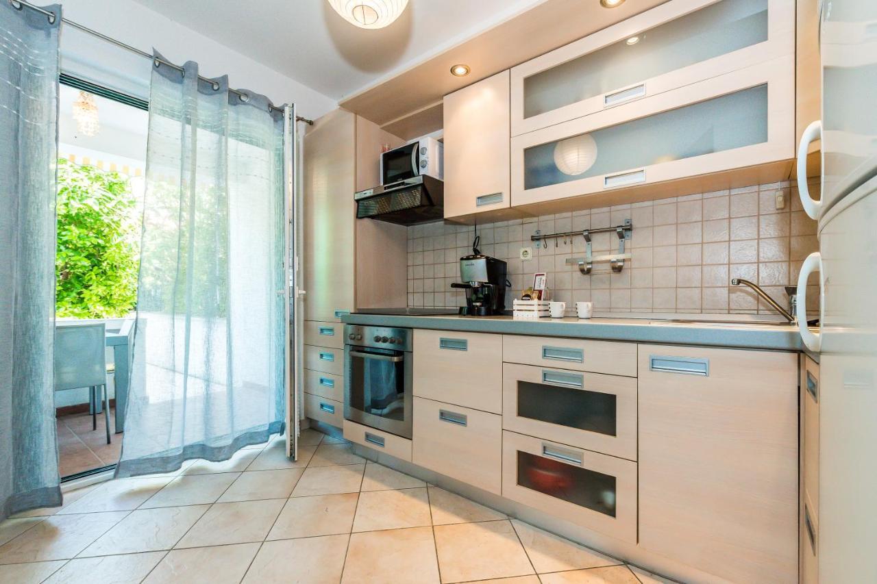 סרימה Apartman Karla Mara Ana Ivan & Jo מראה חיצוני תמונה